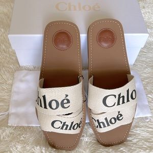 Chloe slides 39W New